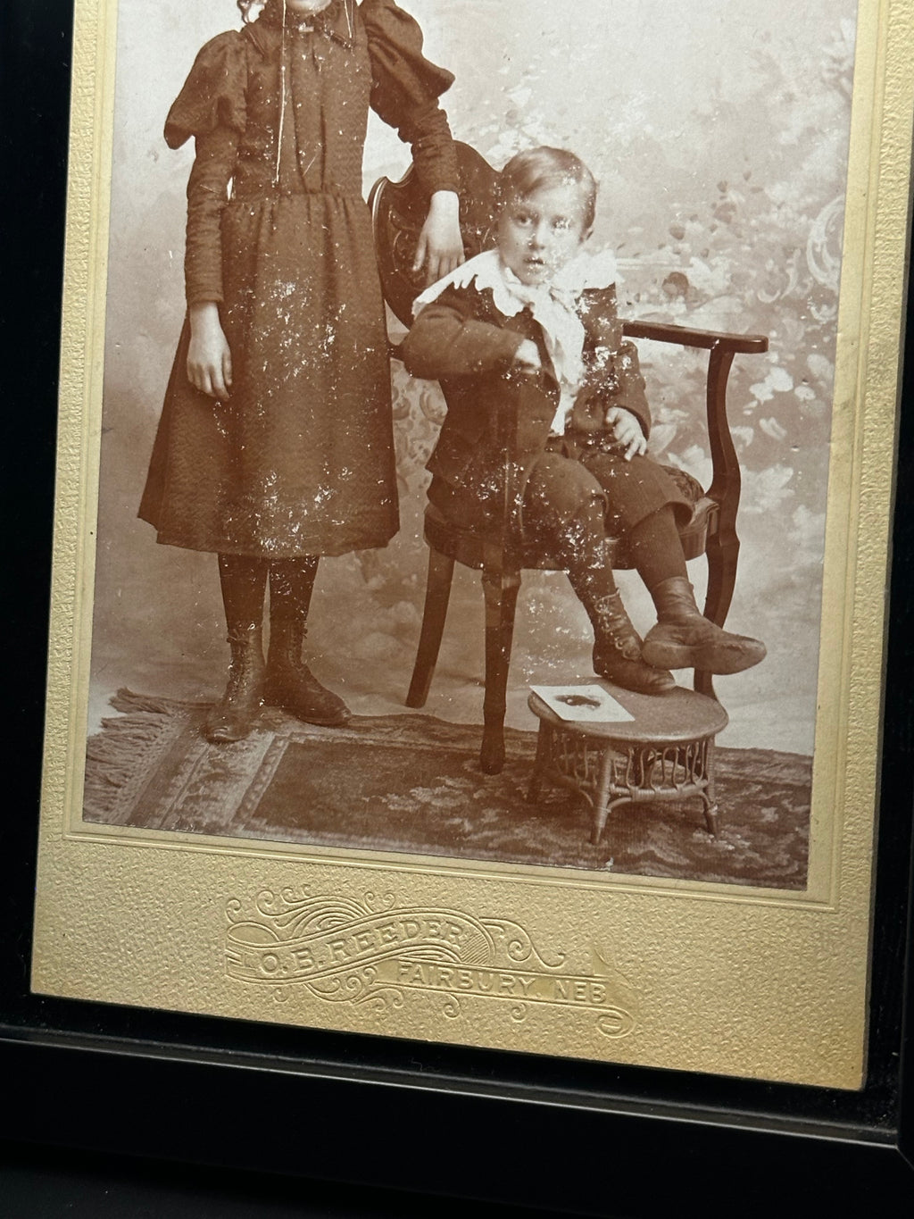 Antique Victorian cabinet card photo