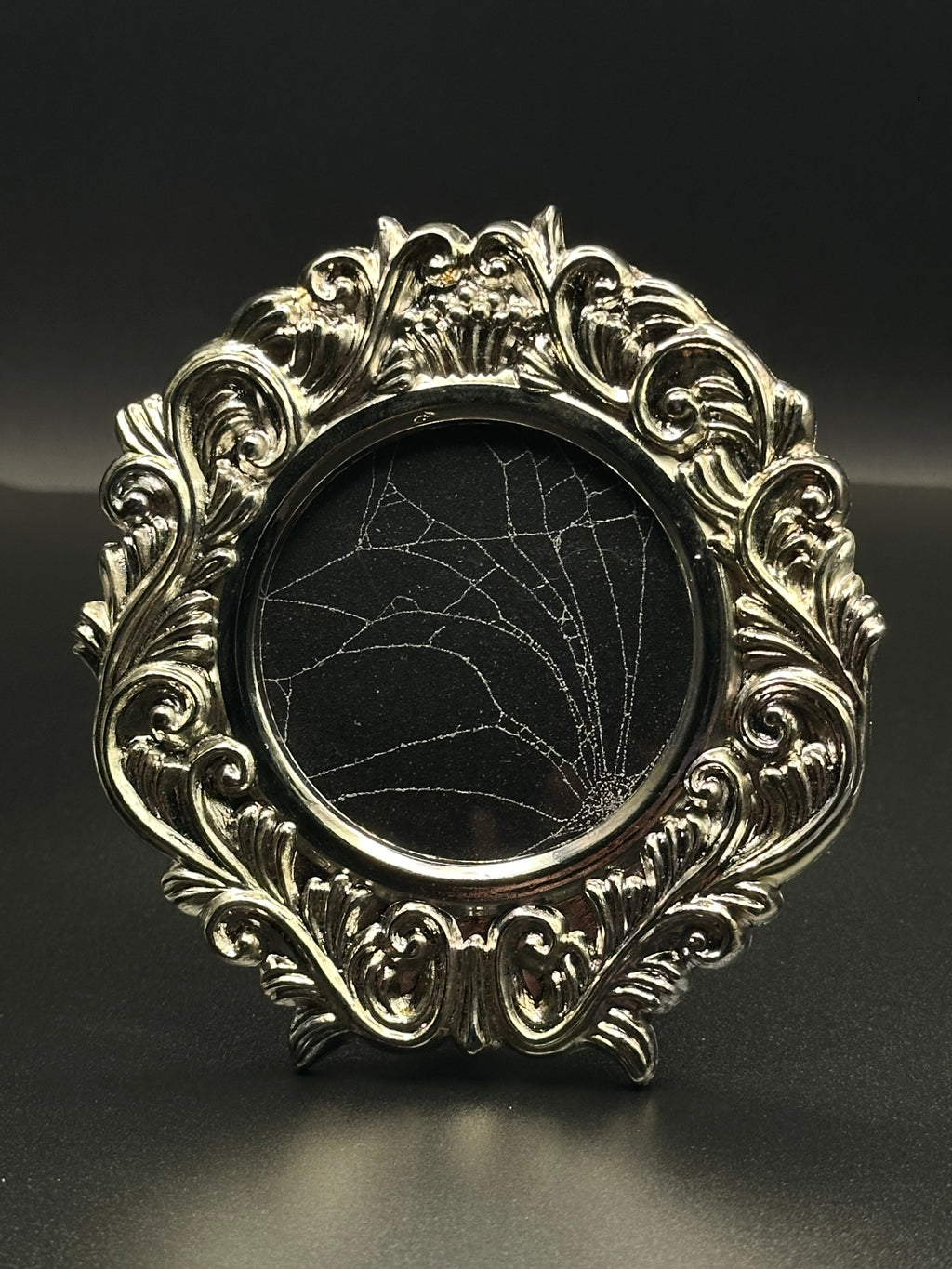 Vintage Mini Spiderweb Frame