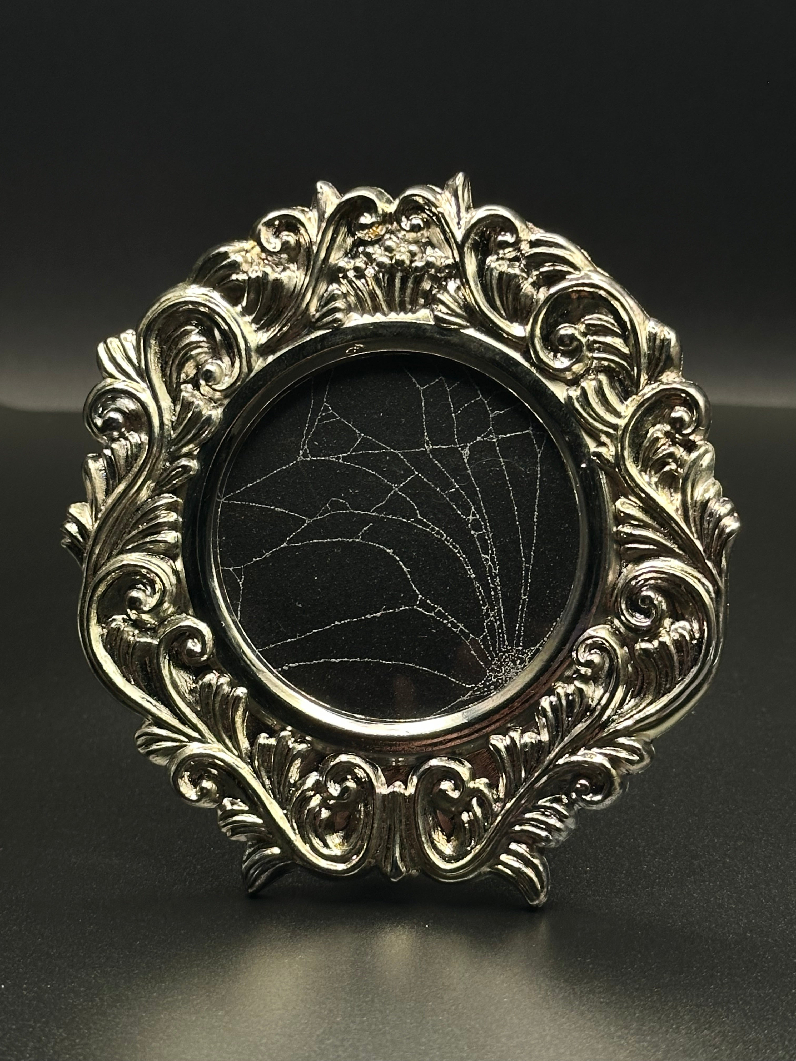 Vintage Mini Spiderweb Frame